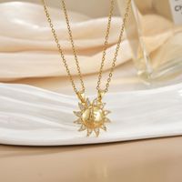 Colliers magnétiques Soleil et Lune pour couples, très populaires en Europe et en Amérique, cadeau féminin tendance et polyvalent, vente en gros.