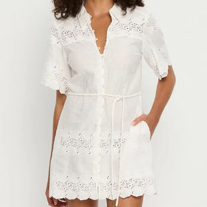 Mini robe blanche élégante Boho avec décolleté découpé <span class=keywords><strong>à</strong></span> imprimé floral <span class=keywords><strong>et</strong></span> jupe plissée <span class=keywords><strong>à</strong></span> la taille <span class=keywords><strong>à</strong></span> lacets pour robe de soirée en lin - Product Image 1