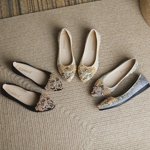 Kích Thước 35-45 Sang Trọng Sáng Bóng Satin Căn Phẳng Ngón Chân Nhọn Váy Bơ<span class=keywords><strong>m</strong></span> Phụ Nữ Nữ Diễn Viên Ballet Giày Phẳng Cho Đá<span class=keywords><strong>m</strong></span> Cưới Bên Giày Đi - Product Image 3