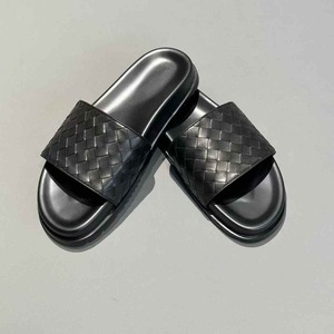 Top Quality Summer <b>Slippers</b> Men Flat Sandals Luxury Best-selling Men's <b>slippers</b> - Product Image 4