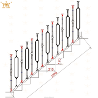 Balustres d'escalier d'intérieur modernes en fer forgé noir contemporain avec double boules forgées pour hôtels