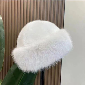 Sombreros de Piel Sintética para Mujer, Diseño Moderno, Cálidos y Resistentes al Viento, Alta Calidad, Venta al Por Mayor para Viajes - Product Image 6