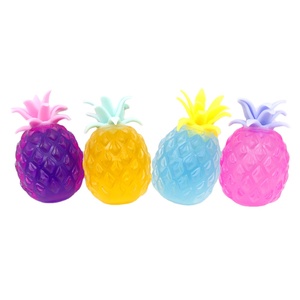 Pelota Antiestrés de Piña con Polvo Dorado, Juguetes Sensoriales, Pelotas de Maltosa con Forma de Fruta, Piña y Uva, para Reducir el Estrés, Bolas Blanditas - Product Image 1