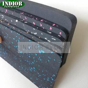 Alfombra de goma para suelo de bádminton para niños UAE - Product Image 1