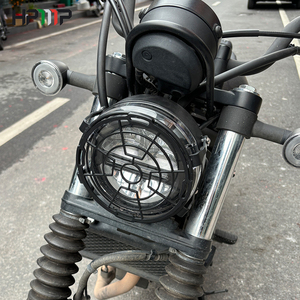 Protector de Rejilla Metálica para Faro Delantero de Motocicleta <span class=keywords><strong>Honda</strong></span> CL300 <span class=keywords><strong>CL500</strong></span> Scrambler <span class=keywords><strong>2023</strong></span> 2024 2025 2026 - Product Image 4
