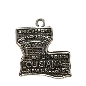 Lo stato della Louisiana vende all'ingrosso ciondolo con mappa dello stato dell'america ciondolo per collana di alta qualità