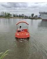 Yacht de luxe Meierya M-117 pour 4 personnes, 2,67 m x 1,56 m, en plastique PE, location avec pédale et coffre en bois pour les loisirs nautiques en extérieur