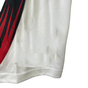 ชุดฟุตบอล OEM ปี 2025 แบบกำหนดเอง คุณภาพสูง ผลิตจากโพลีเอสเตอร์ ชุดฝึกซ้อมครบชุด เทคนิคการพิมพ์แบบระเหิด สำหรับทีมสโมสร - Product Image 3