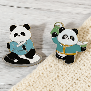 1/2/4 Uds. Pin de aleación de Panda de dibujos animados bonitos-Ópera china, elementos de Kung Fu chino, insignia de solapa de aleación duradera para bolsos - Product Image 5