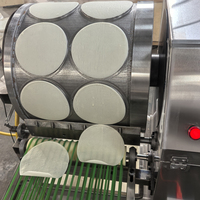 Machine automatique pour la fabrication de feuilles de pâte, de gâteaux mille-feuilles, de crêpes, de feuilles d'œuf, de mille-crêpes, de samosas, de dosas, de rotis, de lumpias et de tortillas