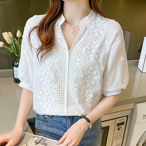 New Embroidery Hollow Middle Sleeve <b>Tops</b> Loose <b>Bubble</b> Sleeve Women's Thin Blouse Fashion - Product Image 2