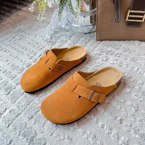 Mules sportives en daim pour femmes, sandales plates à semelle en liège fermées, sabots avec doublure en cuir véritable – Grande <span class=keywords><strong>Vente</strong></span> - Product Image 2