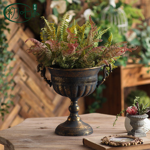 Maceta Pequeña Estilo Americano con Diseño Tallado para Decoración de Flores Artificiales de Escritorio - Product Image 2