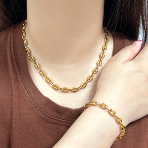 Parures <span class=keywords><strong>de</strong></span> bijoux fantaisie anti-ternissement en acier inoxydable plaqué <span class=keywords><strong>or</strong></span> 18 carats, collier et bracelet chaîne grains <span class=keywords><strong>de</strong></span> <span class=keywords><strong>café</strong></span>/nez <span class=keywords><strong>de</strong></span> cochon pour <span class=keywords><strong>femme</strong></span> - Product Image 6