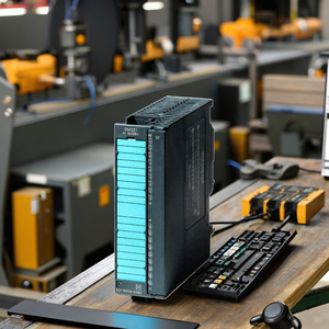 Module d'entrée analogique SM 331 isolé 8AI 6ES7331-7NF00-0AB0, PLC S7 300 Siemens 6ES73317NF000AB0 SIMATIC S7-300, neuf et original - Product Image 1