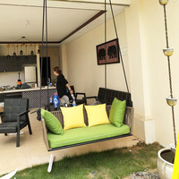 Balançoire suspendue Koehler en métal, style minimaliste moderne, pour extérieur, jardin, cour, balcon, villa, idéale pour les moments de détente.