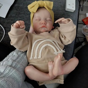 Muñeca Bebé Reborn Levi de 19 Pulgadas en Oferta, Adorable Muñeca Recién Nacida Realista, Juguete Coleccionable, Regalo para Niños - Product Image 2