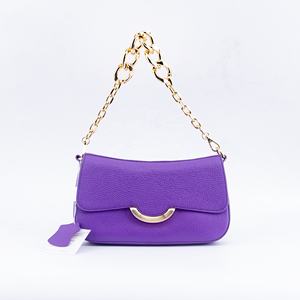 Borsa a tracolla in pelle di ciottoli <span class=keywords><strong>viola</strong></span> di lusso-elegante borsa rettangolare con chiusura semicircolare e tracolla in oro, servizi OEM & ODM - Product Image 1