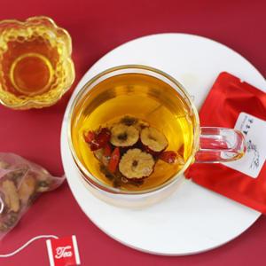 Qi <span class=keywords><strong>Blood</strong></span> Five Treasures Usine personnalisée Traitement sachet de thé Thé noir avec Longan Red Date Goji Ginseng pour stimuler la santé - Product Image 1