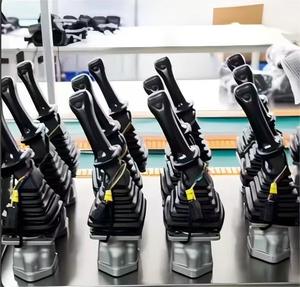 Kontrol Joystick 515-7112 515-7113 Pegangan Joystick Kanan & Kiri untuk Excavator Caterpillar 301.8 304 305 301.9 308.5 308 - Product Image 6