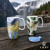 Mug de voyage en céramique grande capacité avec couvercle et impression de montagne pittoresque, citation « L'aventure commence », idéal pour le bureau, la maison, ou comme cadeau personnalisé