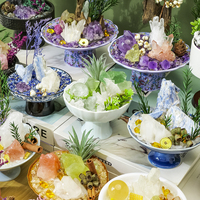 Cuenco de la Abundancia de Cristales Naturales Mixtos en Bruto con Pedestal de Cerámica, Adorno de Mesa de Piedras Preciosas Curativas, Decoración Feng Shui para el Hogar