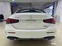 Mercedes-Benz Classe A 2022 A180 L Sport Berline 1.3T 136 ch Voiture d'occasion de Chine en bon état Essence Automobile en promotion