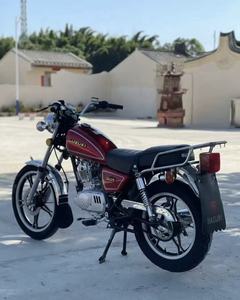 Nuovissima Moto ad Alte Prestazioni <span class=keywords><strong>Royal</strong></span> <span class=keywords><strong>Enfield</strong></span> Black Pearl Street Bike 2026 - Product Image 3