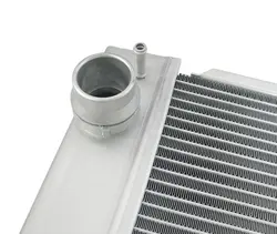 Radiador de Piezas de Automóvil Mejor Valoradas, Pa66 Gf30 para E46, Nuevo Condensador de Aire Acondicionado para Automóvil de Aluminio OEM 17117559273 - Product Image 2