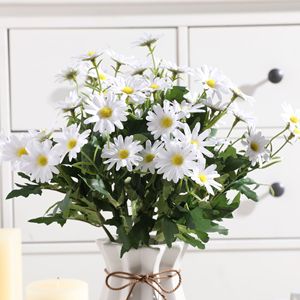 Marguerites artificielles 9 têtes 35 cm de haut, fleurs en soie synthétique, décoration intérieure, accessoires de mariage - Product Image 1