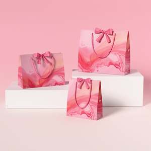 Bolsas de Regalo de Cartón de Lujo Premium para San Valentín, Estilo Clásico para Joyas, Chocolates y Sorpresas Románticas - Product Image 3