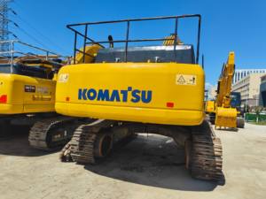 Excavatrice hydraulique PC450-8 KOMATSU de classe 45 tonnes construite pour l'exploitation minière de terrassement à usage intensif pompe à moteur à noyau d'opérateur lisse - Product Image 2
