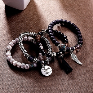 Bracelet à breloques 'Je t'aime' avec ailes et perles à franges pour femme - Nouvelle collection tendance - Product Image 3