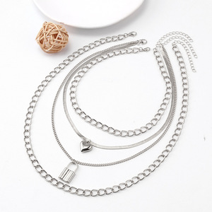 Conjunto de Collares en Capas de Moda, Colgante de Corazón con Candado de Aleación de Zinc Dorado, Cadena de Múltiples Hilos, Joyería para Mujer, Pieza de Destaque Moderna - Product Image 4