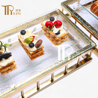 Présentoir à gâteaux et buffet moderne en acier inoxydable de luxe de Dubaï avec verre thermofusible, outils de présentation décoratifs pour la restauration