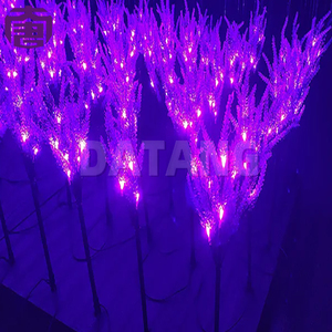 Lámpara Solar LED para Jardín con Certificación RoHS, IP65, Cuadrada, para Césped, Lámpara de Paisaje Color Lavanda, Iluminación Exterior de Simulación - Product Image 5