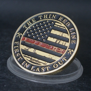 Première dans la dernière pièce de prière Saint des pompiers Red Line Challenge Coin - Product Image 6