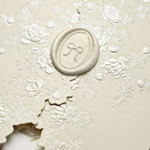 Cartes d'invitation personnalisées en relief avec impression vanille pour événements spéciaux, mariages, impression offset en relief faite à la main - Product Image 3