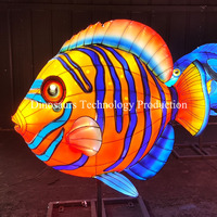 Décorations de lanternes sur le thème des festivals, style poissons marins, lanternes artisanales représentant des créatures marines, artisanat à vendre