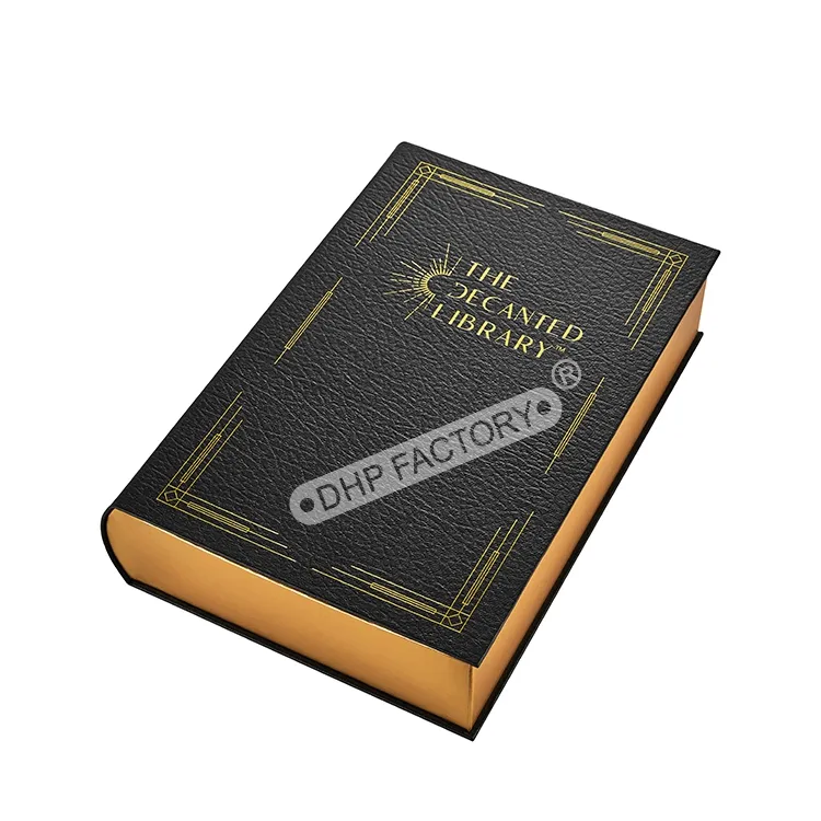Kulit mewah hitam dan emas Logo kustom karton kaku permainan magnetik kemasan hadiah kotak buku kuno