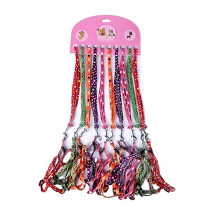 GMTPET Vente en gros d'usine pour animaux de compagnie OEM luxe double mains libres en cuir avec lumière led vidéo élastique rétractable corde collier laisse pour chien - Product Image 1