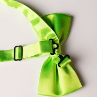 Medsuo Verstellbare Einfarbige Doppelt Gefaltete Vorgebundene Fliege für Herren aus Polyester Importiert Weiß - für Hochzeiten, Partys, Geschäftsanlässe, Abschlussbälle