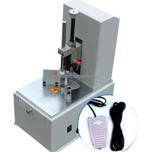 Machine de découpe de coins arrondis pour papier, cartes de visite en PVC, carnets et livres électroniques – Équipement de traitement du papier - Product Image 3