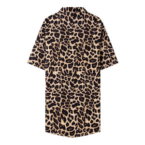 Pigiama Estivo <span class=keywords><strong>da</strong></span> Donna in Seta Ghiaccio, Nuovo Modello con Maniche Corte e Pantaloncini, Camicia <span class=keywords><strong>da</strong></span> <span class=keywords><strong>Notte</strong></span> con Stampa Leopardata - Product Image 2