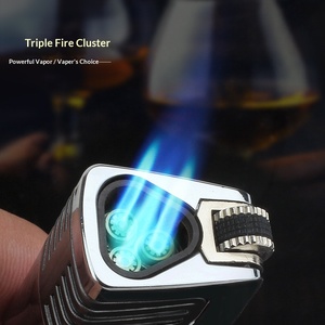 Encendedor de metal recto inflable a prueba de viento de tres fuegos, perforador de cigarros, gas butano visible, venta al por mayor <span class=keywords><strong>JiaXin</strong></span> JX-3901 - Product Image 2