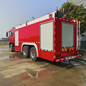 <span class=keywords><strong>Camion</strong></span> de lutte contre l'incendie de <span class=keywords><strong>18</strong></span> tonnes avec réservoir d'eau et mousse, moteur diesel, transmission 6x4, véhicule de sauvetage incendie, fourni directement par l'usine - Product Image 3