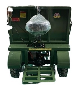 Engin de construction vert à quatre roues motrices avec composant moteur central et couvercle de protection - Product Image 1
