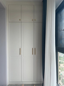 Armoire de chambre européenne <span class=keywords><strong>Placard</strong></span> blanc sur mesure <span class=keywords><strong>avec</strong></span> porte Ample rangement Construction en bois massif pour chambre à coucher - Product Image 6