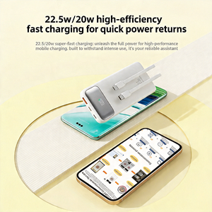 Power Bank Portatile da 10000mAh con Ricarica Rapida 22.5W, Ultra Sottile, Display LED, per Telefoni Cellulari, Idea Regalo - Product Image 3