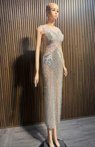 Robe fourreau élégante en soie pour femme avec manches courtes, ornée de strass haut de gamme, idéale pour les soirées et les fêtes - Product Image 4